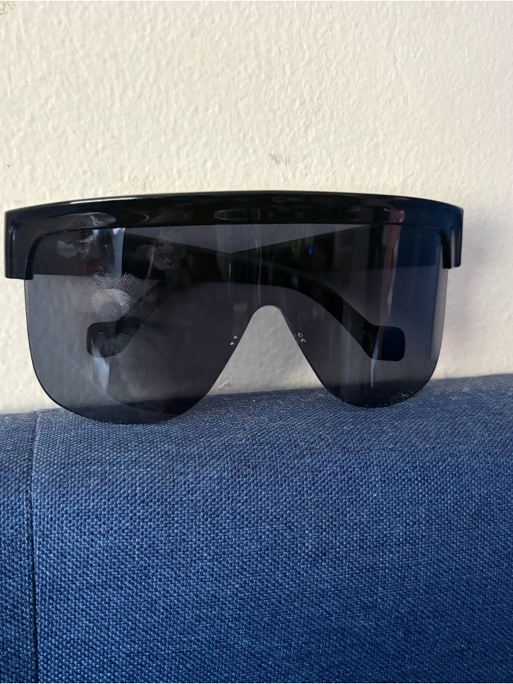 Oversized Shield Sunglasses in Black